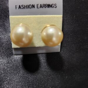 Classic Gold Pearl Stud Earrings -